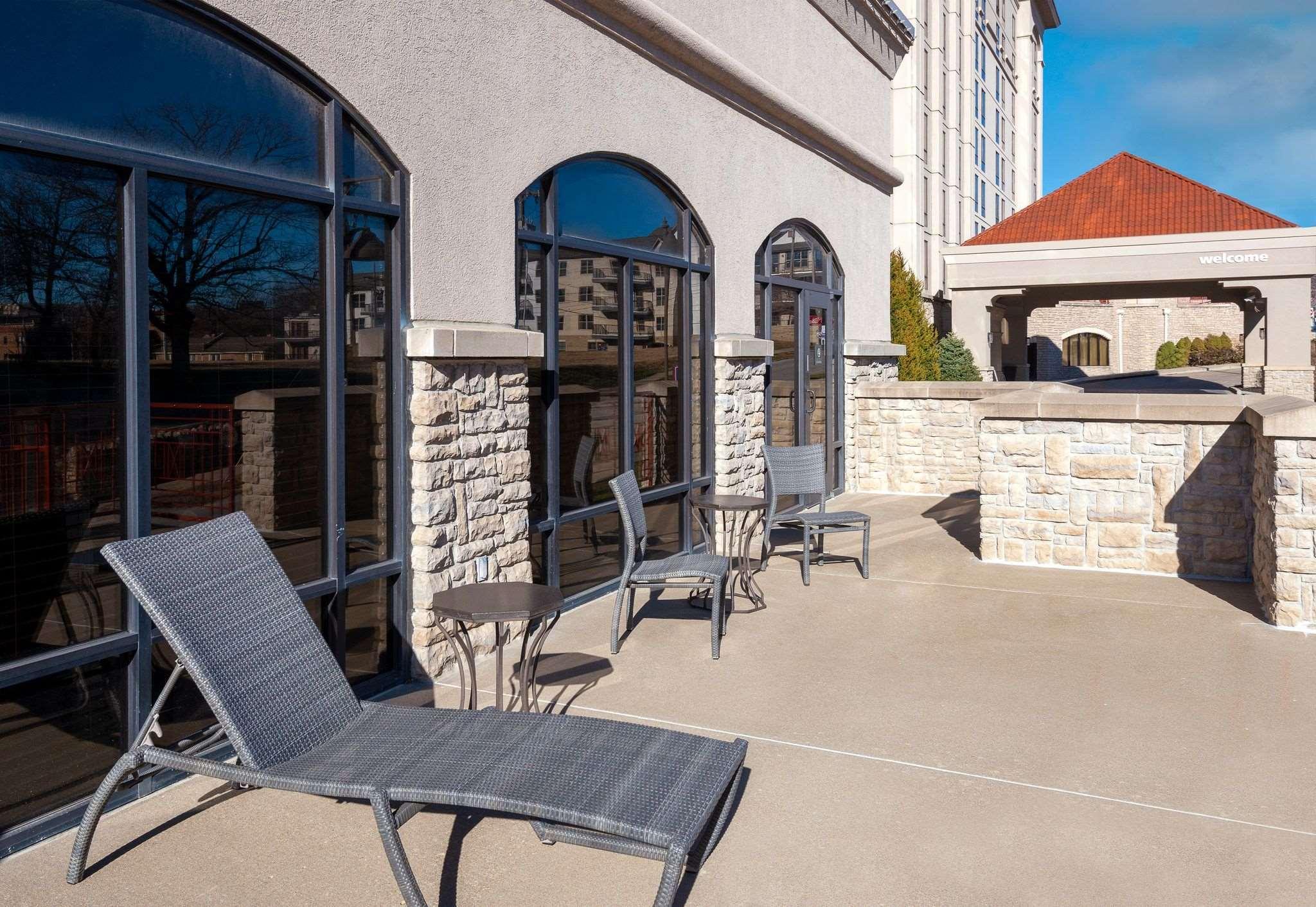 Hampton Inn & Suites Country Club Plaza Kansas City Exterior foto